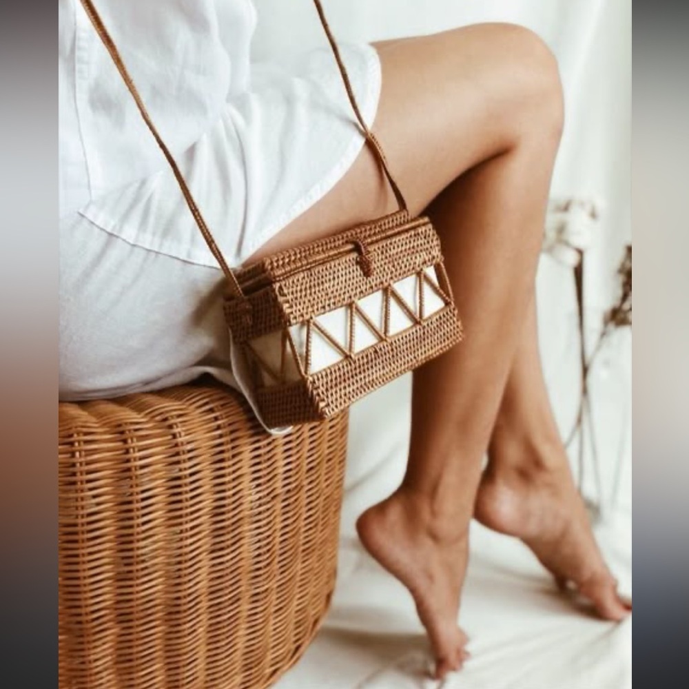🌾 Boho‎ Urban Outfitters Ratan Crossbody Bag